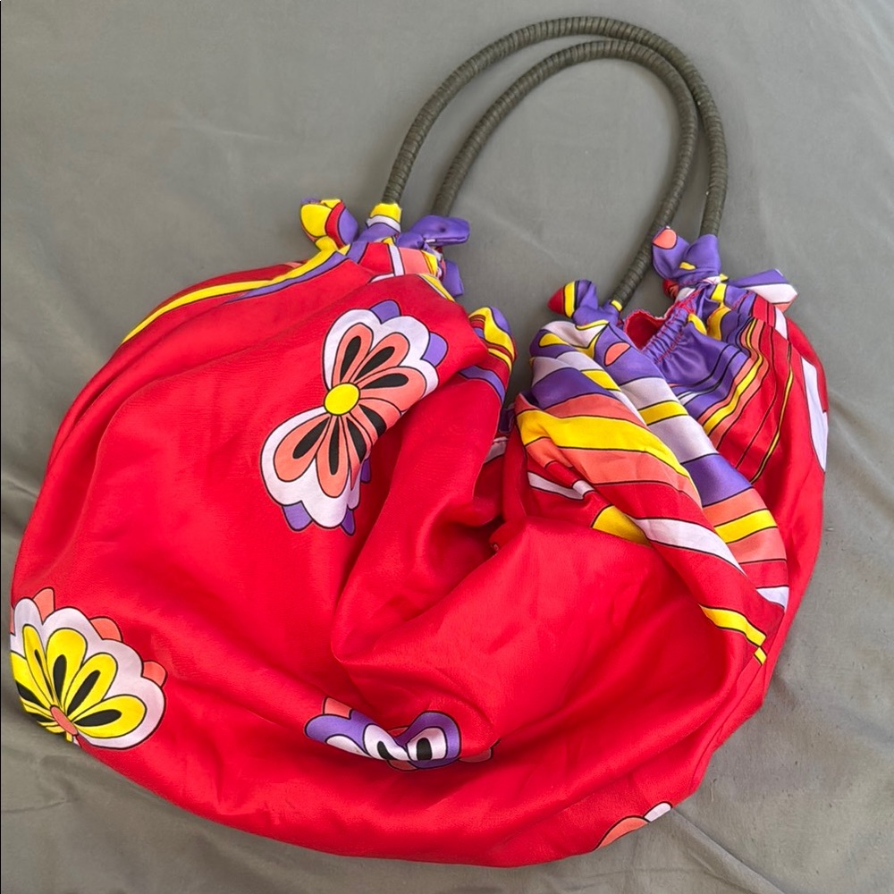 100% polyester vintage style Old Navy purse.